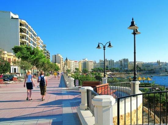 Seaview Apartment In Fort Cambridge, Сліма Екстер'єр фото
